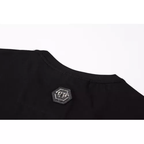 Replica Philipp Plein PP T-Shirts Short Sleeved For Men #1363737 $27.00 USD for Wholesale