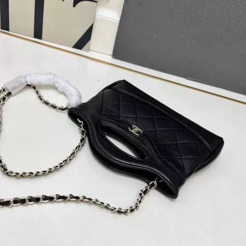 Replica Chanel AAA Quality Messenger Bags For Women #1363809 $76.00 USD for Wholesale