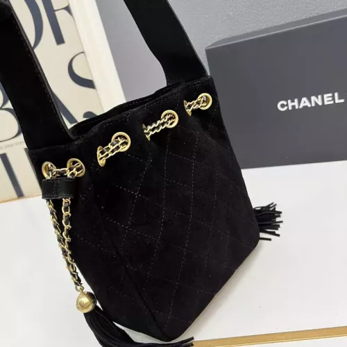 Replica Chanel AAA Quality Messenger Bags For Women #1363849 $92.00 USD for Wholesale