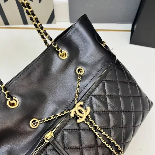 Replica Chanel AAA Quality Shoulder Bags For Women #1363870 $96.00 USD for Wholesale