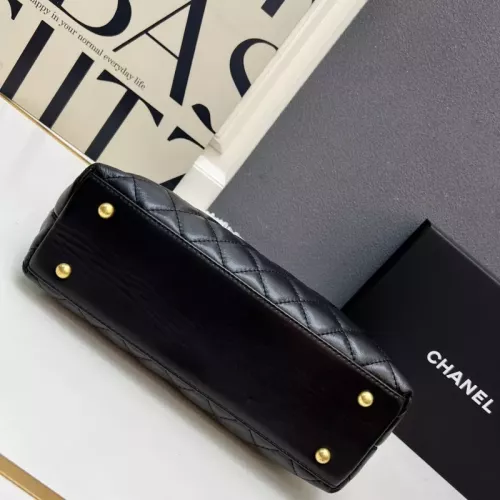 Replica Chanel AAA Quality Shoulder Bags For Women #1363870 $96.00 USD for Wholesale