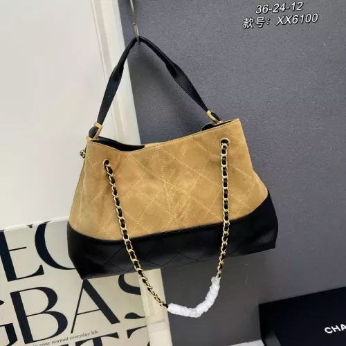 Replica Chanel AAA Quality Shoulder Bags For Women #1363882 $96.00 USD for Wholesale