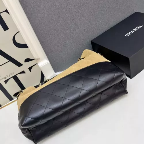 Replica Chanel AAA Quality Shoulder Bags For Women #1363882 $96.00 USD for Wholesale