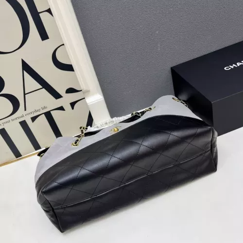 Replica Chanel AAA Quality Shoulder Bags For Women #1363883 $96.00 USD for Wholesale