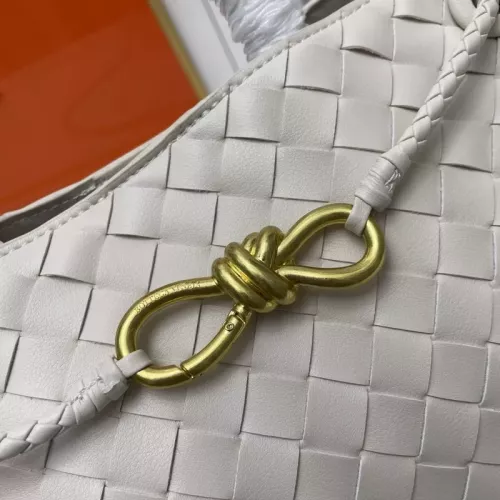 Replica Bottega Veneta BV AAA Quality Handbags For Women #1363915 $98.00 USD for Wholesale