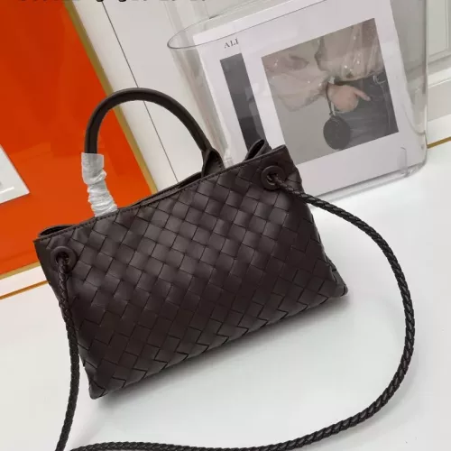 Replica Bottega Veneta BV AAA Quality Handbags For Women #1363918 $98.00 USD for Wholesale