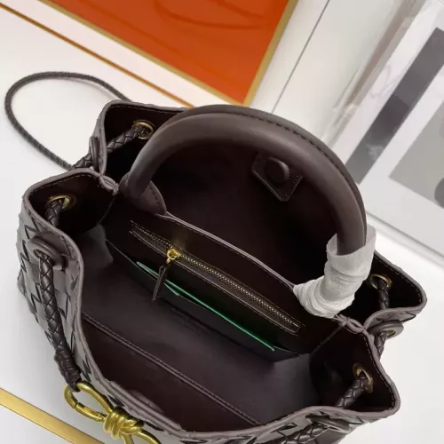 Replica Bottega Veneta BV AAA Quality Handbags For Women #1363918 $98.00 USD for Wholesale