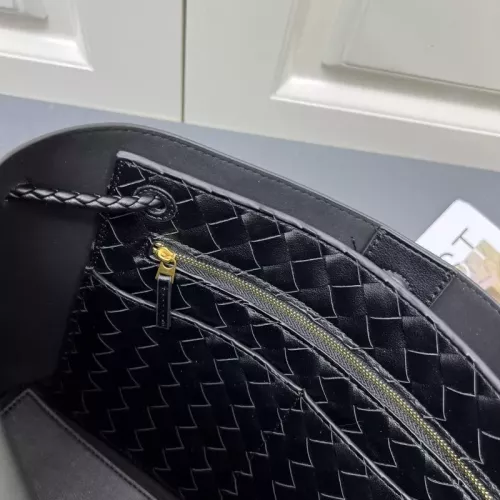 Replica Bottega Veneta BV AAA Quality Handbags For Women #1363927 $102.00 USD for Wholesale