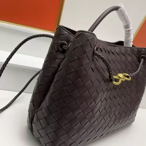 Replica Bottega Veneta BV AAA Quality Handbags For Women #1363952 $102.00 USD for Wholesale