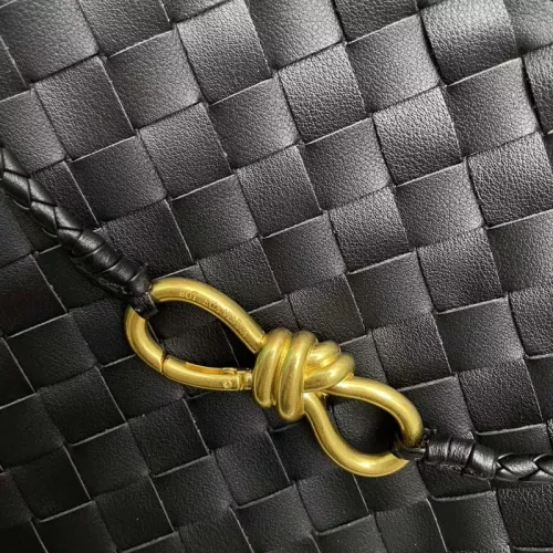 Replica Bottega Veneta BV AAA Quality Handbags For Women #1363957 $102.00 USD for Wholesale