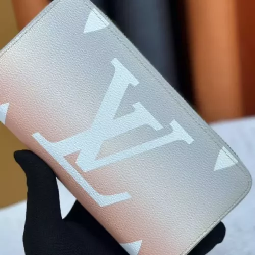Louis Vuitton LV Wallets #1364213