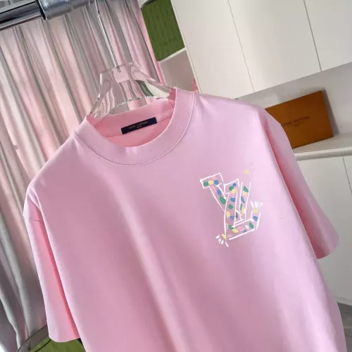 Replica Louis Vuitton LV T-Shirts Short Sleeved For Unisex #1365398 $42.00 USD for Wholesale