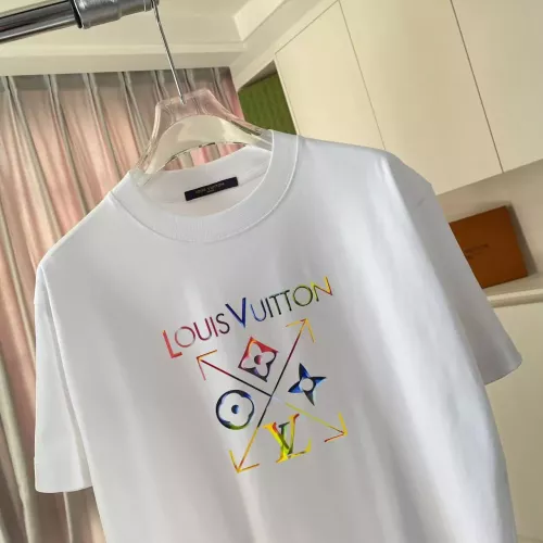 Replica Louis Vuitton LV T-Shirts Short Sleeved For Unisex #1365401 $42.00 USD for Wholesale