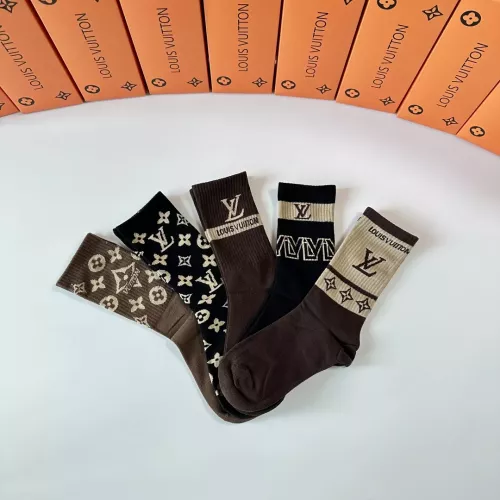 Replica Louis Vuitton LV Socks #1365641 $29.00 USD for Wholesale
