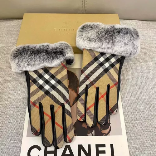 Burberry Gloves #1365843