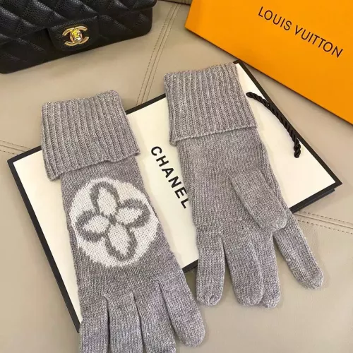 Replica Louis Vuitton LV Gloves #1365870 $45.00 USD for Wholesale