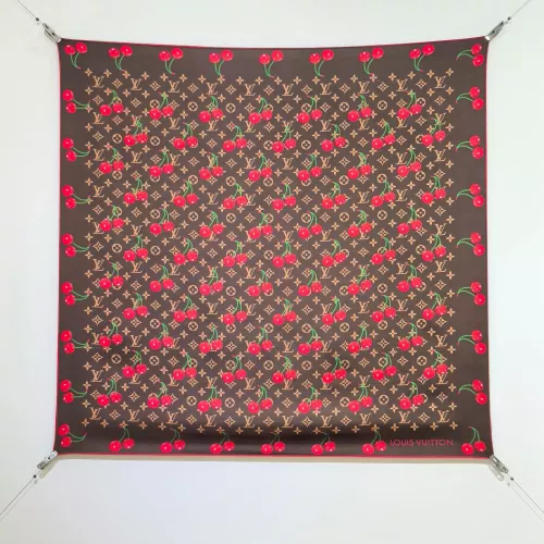 Louis Vuitton Silk Squares #1366389