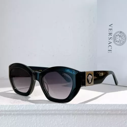 Versace AAA Quality Sunglasses #1366742