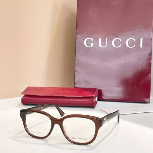 Gucci Fashion Goggles #1367134