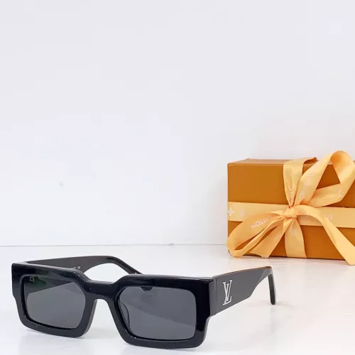 Louis Vuitton AAA Quality Sunglasses #1367158