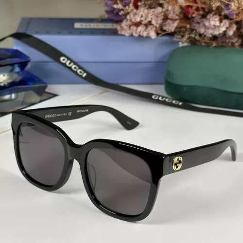 Gucci AAA Quality Sunglasses #1367224