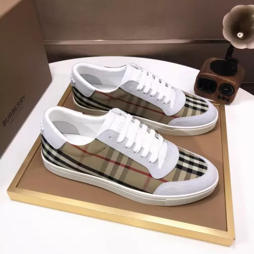 Replica Burberry Casual Shoes For Men #1367246 $92.00 USD for Wholesale
