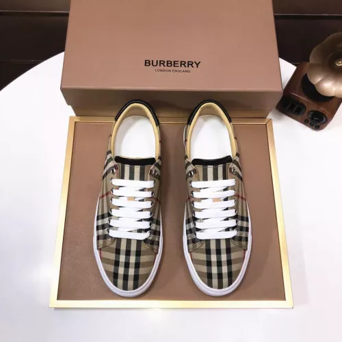 Replica Burberry Casual Shoes For Men #1367247 $92.00 USD for Wholesale