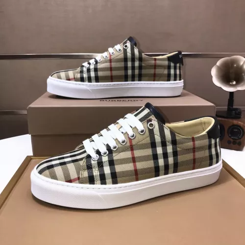 Replica Burberry Casual Shoes For Men #1367247 $92.00 USD for Wholesale
