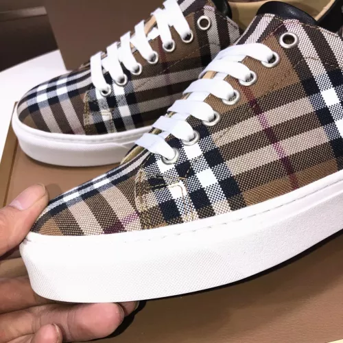 Replica Burberry Casual Shoes For Men #1367248 $92.00 USD for Wholesale