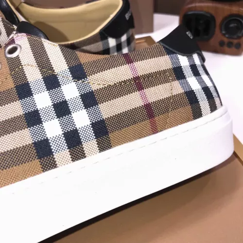 Replica Burberry Casual Shoes For Men #1367248 $92.00 USD for Wholesale