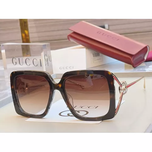 Gucci AAA Quality Sunglasses #1367448