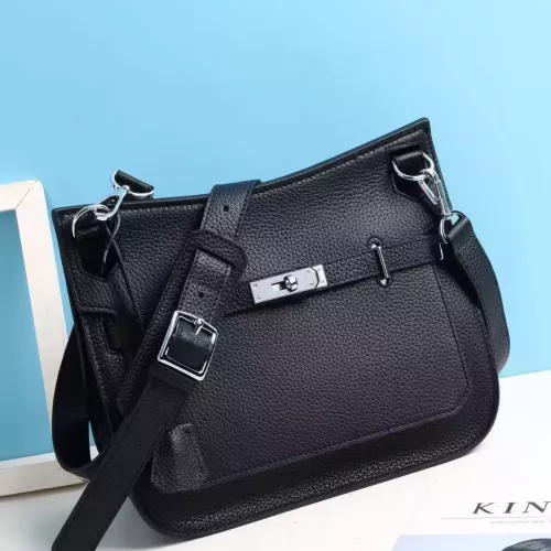 Hermes AAA Quality Messenger Bags For Women #1368571 $112.00 USD, Wholesale Replica Hermes AAA Quality Messenger Bags