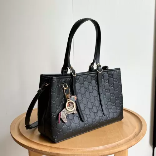 Replica Gucci AAA Quality Shoulder Bags For Women #1368824 $82.00 USD for Wholesale
