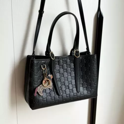 Replica Gucci AAA Quality Shoulder Bags For Women #1368824 $82.00 USD for Wholesale