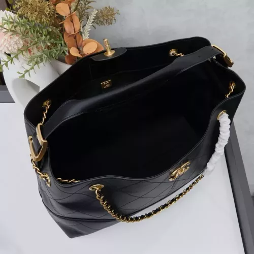Replica Chanel AAA Quality Shoulder Bags For Women #1368866 $92.00 USD for Wholesale