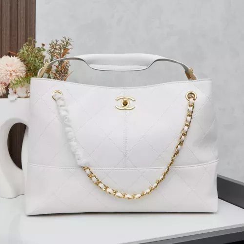 Chanel AAA Quality Shoulder Bags For Women #1368868 $92.00 USD, Wholesale Replica Chanel AAA Quality Shoulder Bags