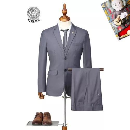 Versace Tracksuits Long Sleeved For Men #1369694 $92.00 USD, Wholesale Replica Versace Tracksuits