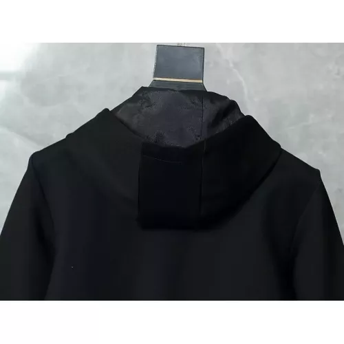 Replica Gucci Tracksuits Long Sleeved For Men #1370403 $82.00 USD for Wholesale