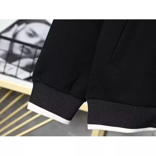 Replica Gucci Tracksuits Long Sleeved For Men #1370407 $82.00 USD for Wholesale