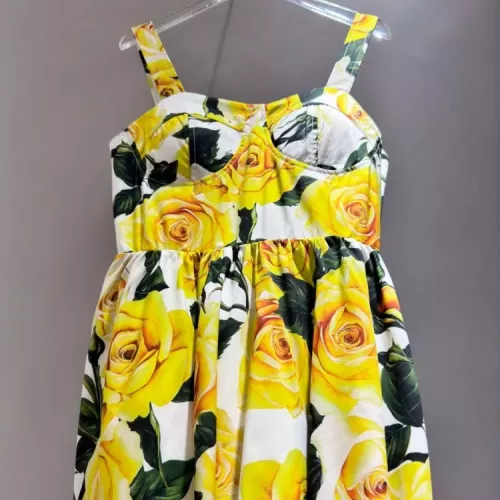 Replica Dolce & Gabbana Dresses Sleeveless For Women #1370642 $100.00 USD for Wholesale