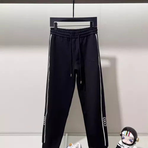 Replica Gucci Tracksuits Long Sleeved For Unisex #1370649 $108.00 USD for Wholesale