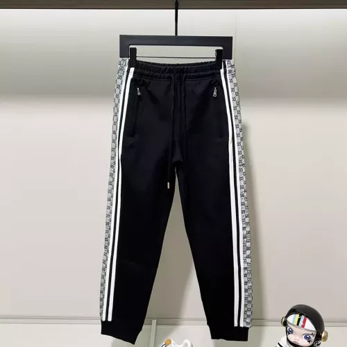 Replica Gucci Tracksuits Long Sleeved For Unisex #1370650 $105.00 USD for Wholesale