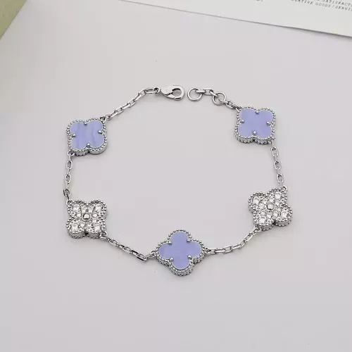 Van Cleef &amp; Arpels Bracelets For Women #1371290 $29.00 USD, Wholesale Replica Van Cleef &amp; Arpels Bracelets