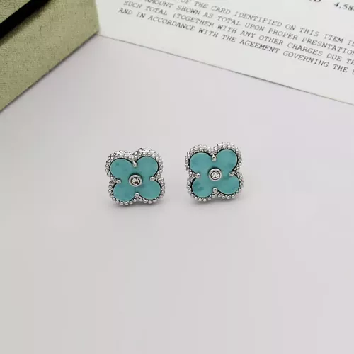 Van Cleef &amp; Arpels Earrings For Women #1371379 $25.00 USD, Wholesale Replica Van Cleef &amp; Arpels Earrings