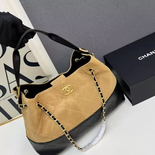 Replica Chanel AAA Quality Shoulder Bags For Women #1371990 $96.00 USD for Wholesale