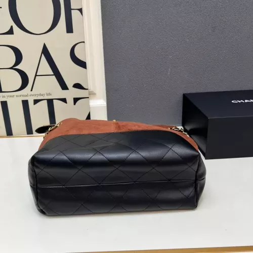 Replica Chanel AAA Quality Shoulder Bags For Women #1372009 $96.00 USD for Wholesale