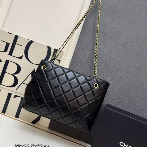 Replica Chanel AAA Quality Shoulder Bags For Women #1372010 $96.00 USD for Wholesale