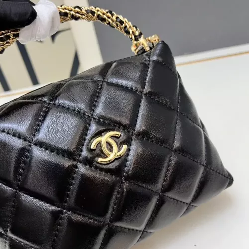 Replica Chanel AAA Quality Messenger Bags For Women #1372031 $82.00 USD for Wholesale