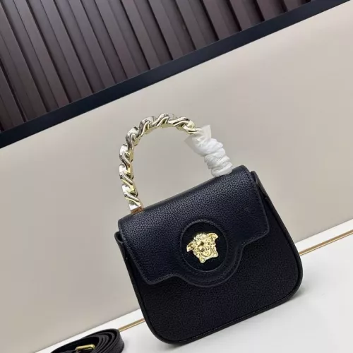 Versace AAA Quality Handbags For Women #1372207 $96.00 USD, Wholesale Replica Versace AAA Quality Handbags