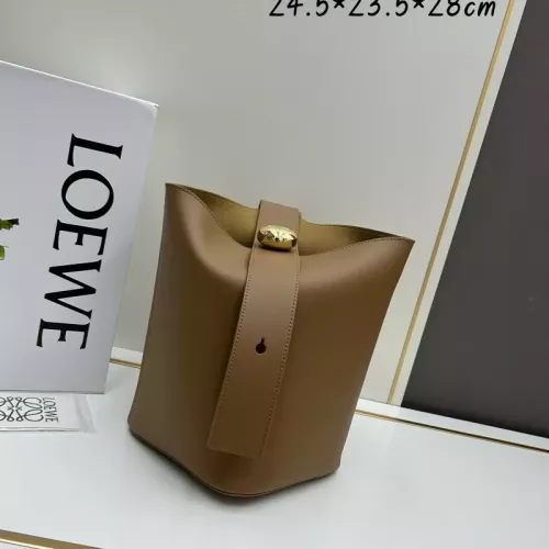 LOEWE AAA Quality Shoulder Bags For Women #1372262 $172.00 USD, Wholesale Replica LOEWE AAA Quality Shoulder Bags